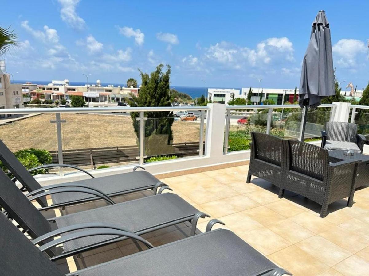 H&O Alina Sunset Apartment Paphos Exterior photo