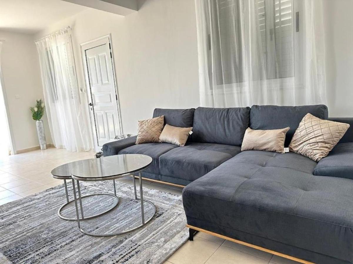 H&O Alina Sunset Apartment Paphos Exterior photo