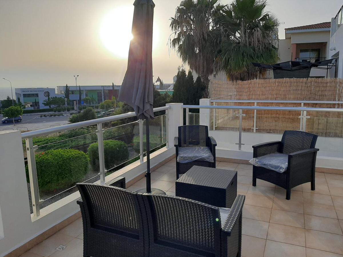 H&O Alina Sunset Apartment Paphos Exterior photo